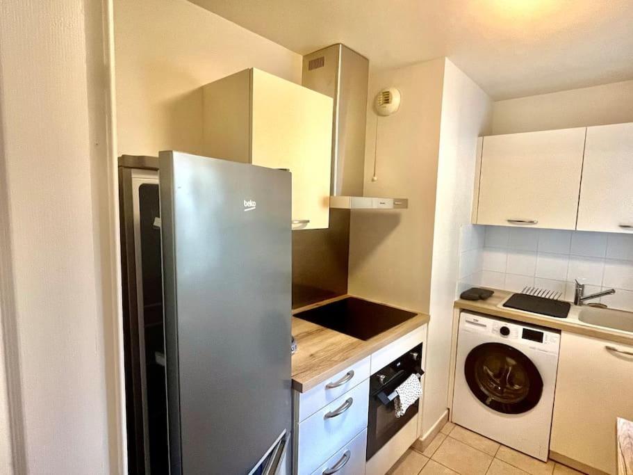 Apartamento Le Sept Avec Parking, Transfert Vaires-sur-Marne Exterior foto